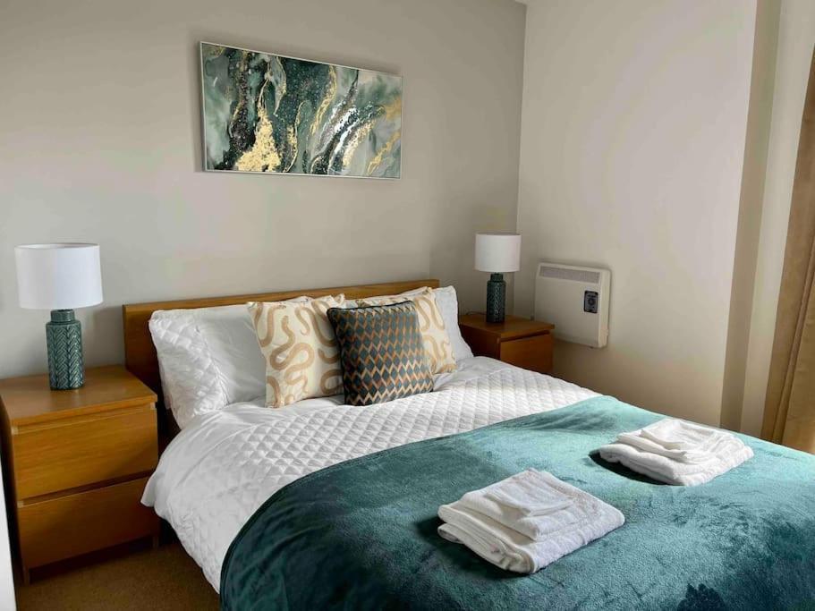 Beachfront Bliss With Spectacular Views Llanelli Eksteriør bilde
