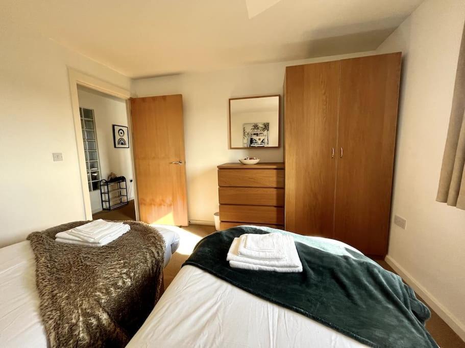 Beachfront Bliss With Spectacular Views Llanelli Eksteriør bilde