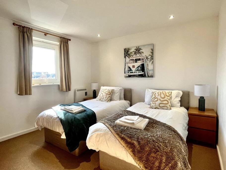 Beachfront Bliss With Spectacular Views Llanelli Eksteriør bilde