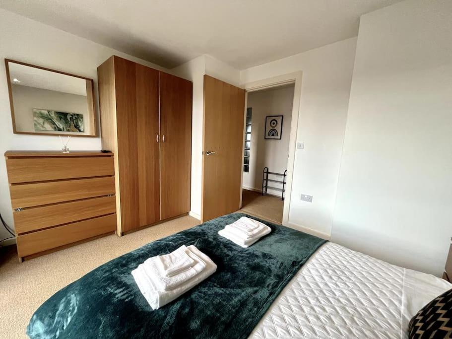Beachfront Bliss With Spectacular Views Llanelli Eksteriør bilde